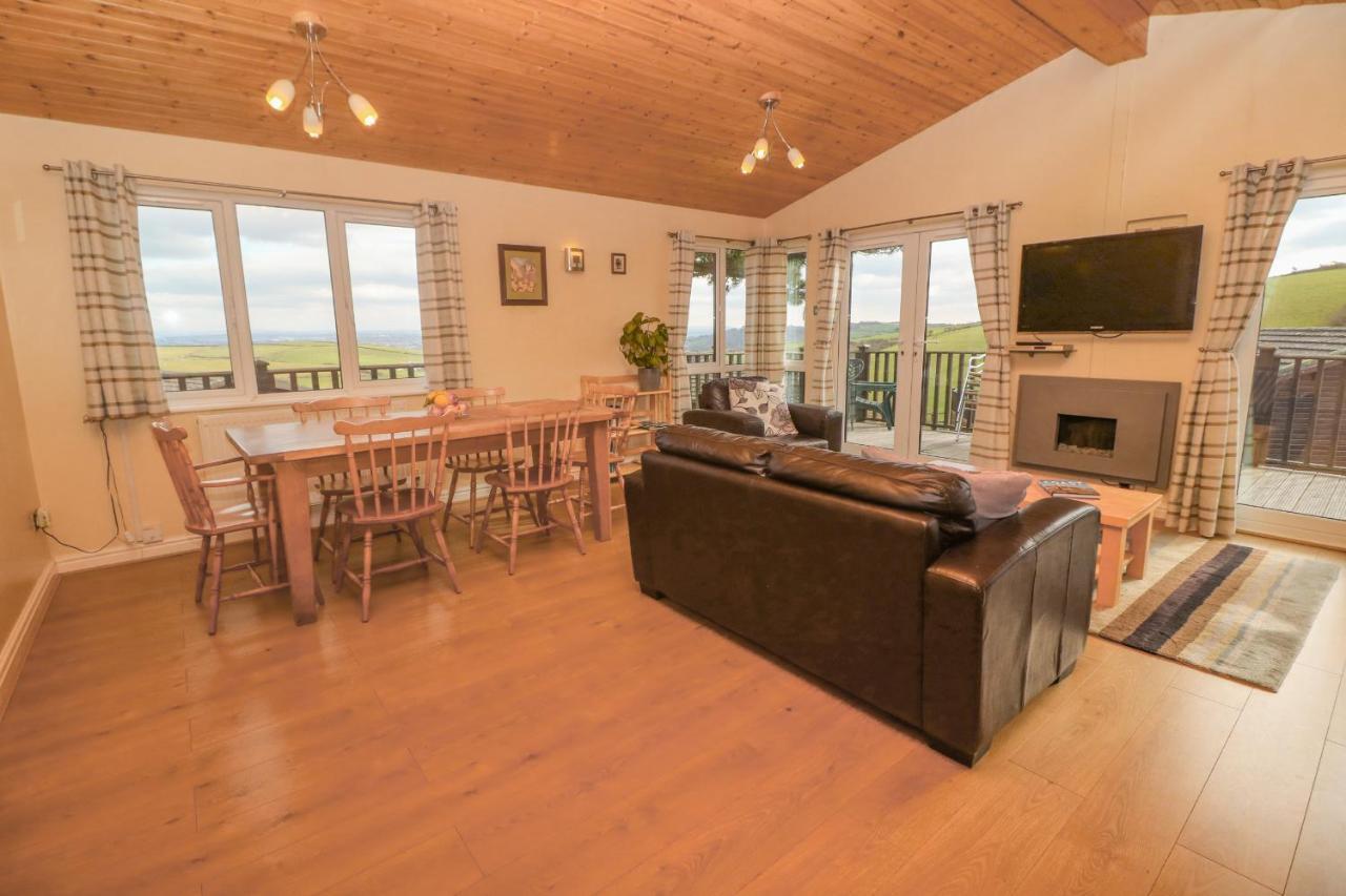 Lodge 23 Torpoint Εξωτερικό φωτογραφία